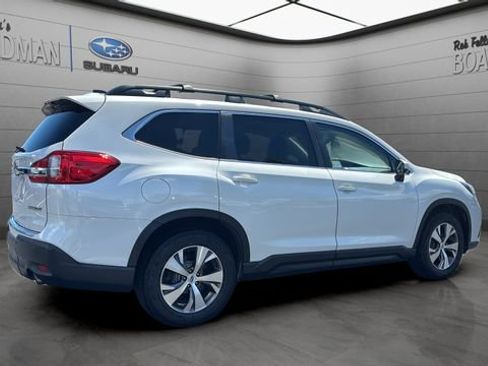 Used 2019 Subaru Ascent Premium AWD/4WD image 4