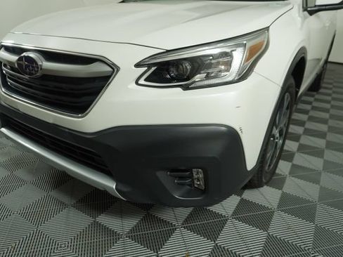 Certified 2021 Subaru Outback Limited AWD/4WD image 11
