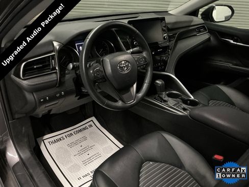 Used 2023 Toyota Camry SE image 9