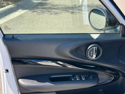 Used 2024 MINI Cooper Clubman S image 11