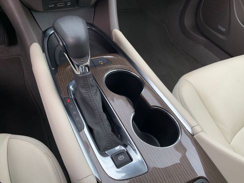 Used 2024 Chevrolet Malibu LT image 42