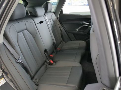 New 2025 Audi Q5 Premium Plus image 15