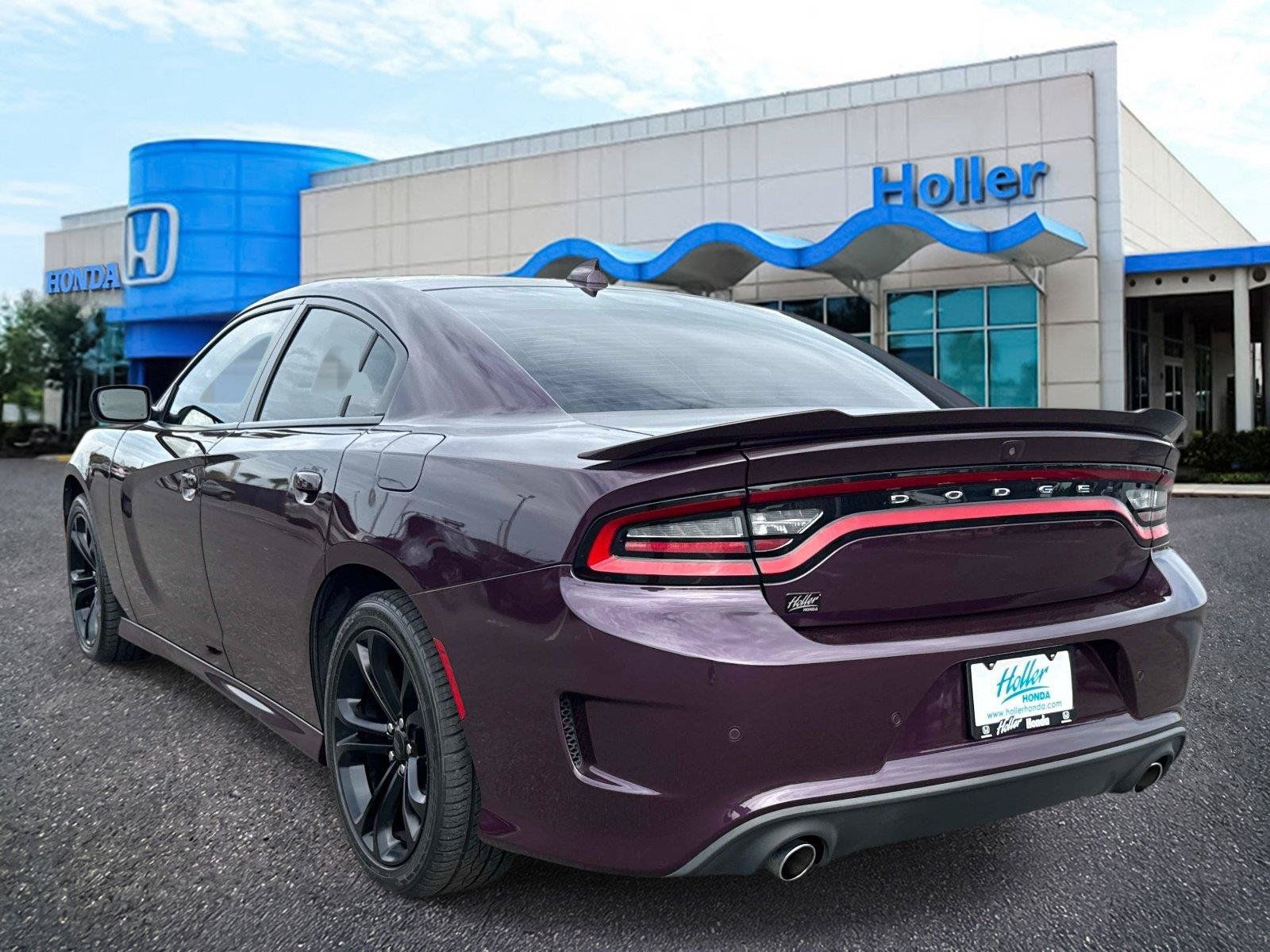 Used 2022 Dodge Charger GT w/ Plus Group RWD image 6