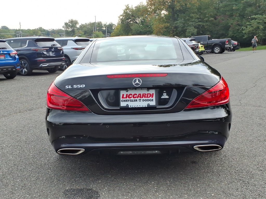 Used 2018 Mercedes-Benz SL 550 image 6