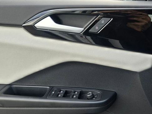New 2026 Volkswagen Taos S FWD image 27