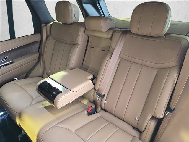 New 2026 Land Rover Range Rover SE AWD/4WD image 14