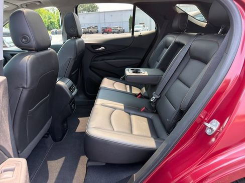 Used 2019 Chevrolet Equinox Premier FWD image 29
