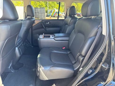 Used 2024 Nissan Armada SL w/ Captain's Chairs Package image 25