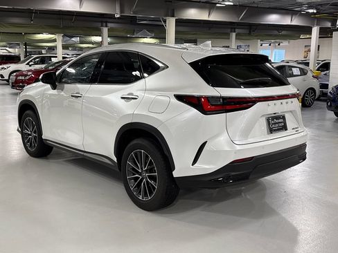 Used 2025 Lexus NX 350 AWD w/ Accessory Package (2T) image 4