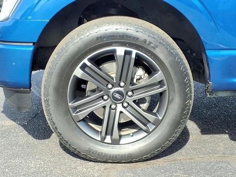 Used 2022 Ford F150 Lariat w/ Equipment Group 502A High image 9