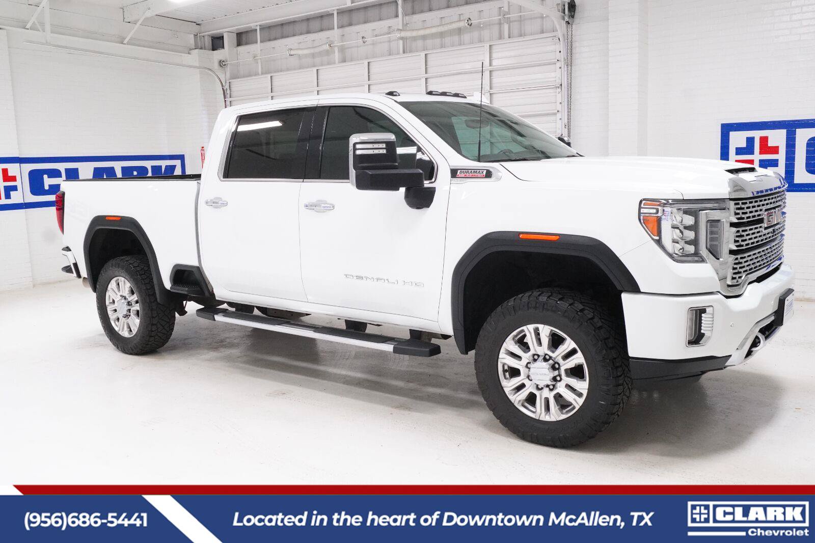 Used 2023 GMC Sierra 2500 Denali w/ Denali Ultimate Package AWD/4WD image 4