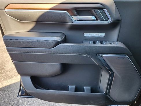 Used 2024 GMC Sierra 1500 Denali w/ Denali Reserve Package image 20