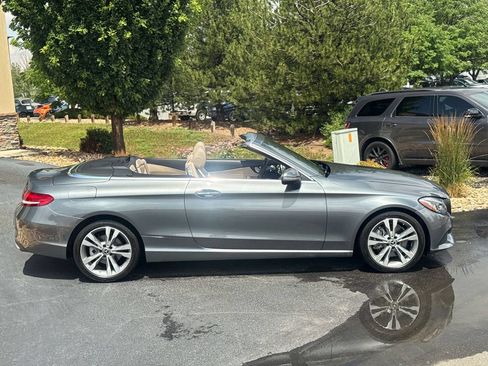 Used 2018 Mercedes-Benz C 300 4MATIC Cabriolet image 90