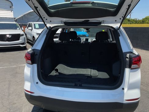 Used 2023 Chevrolet Equinox LS FWD image 26