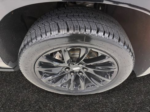 Certified 2024 Cadillac Escalade Sport w/ LPO, ONYX Package image 14