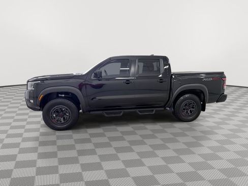 Used 2025 Nissan Frontier PRO-4X w/ Pro Convenience Package image 7