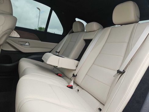 New 2026 Mercedes-Benz GLE 350 4MATIC image 17