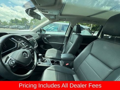 Used 2019 Volkswagen Tiguan SEL FWD image 9