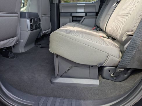 Certified 2022 Ford F250 XLT w/ XLT Premium Package image 26