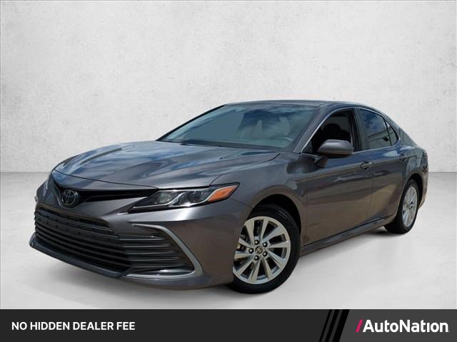 Certified 2024 Toyota Camry LE FWD image 1