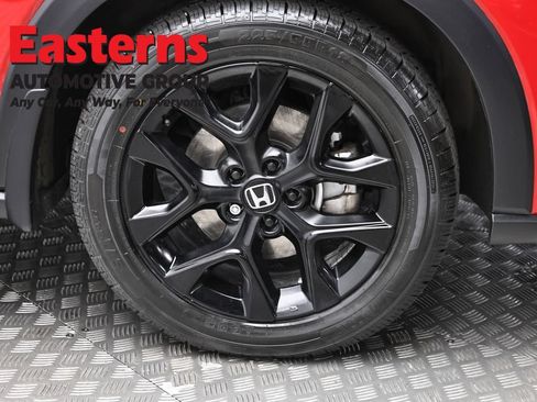 Used 2025 Honda HR-V Sport image 30