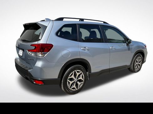 Used 2020 Subaru Forester Premium w/ Popular Package #1 AWD/4WD image 19