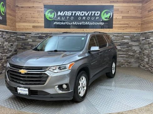 Used 2019 Chevrolet Traverse LT AWD/4WD image 4