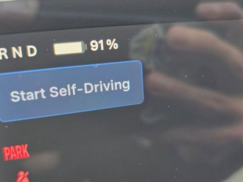 Used 2024 Tesla Model Y Long Range image 21