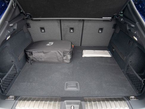 New 2025 Porsche Macan 4S Electric image 29