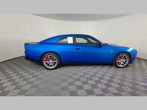 Used 2025 Dodge Charger Daytona Scat Pack w/ Track Pack AWD/4WD image 38