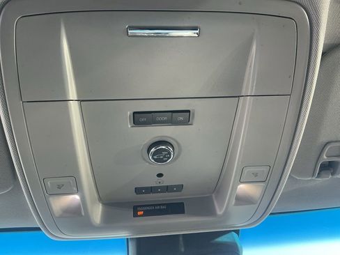 Used 2017 Chevrolet Tahoe LT w/ Luxury Package image 17