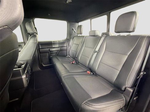 Used 2018 Ford F150 XLT w/ Equipment Group 302A Luxury AWD/4WD image 20