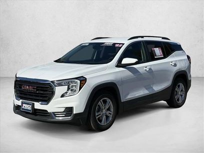 Used 2022 GMC Terrain SLE w/ Driver Convenience Package