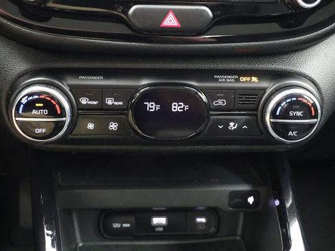 Used 2023 Kia Soul S FWD image 22