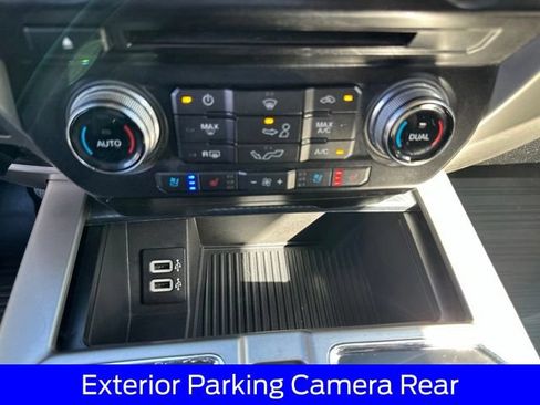 Used 2018 Ford F150 Lariat w/ Equipment Group 502A Luxury AWD/4WD image 31