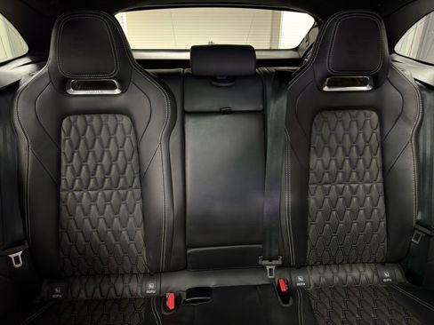 Used 2020 Jaguar F-PACE SVR image 33