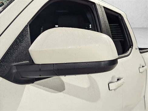 Certified 2024 Toyota Tacoma SR5 image 11