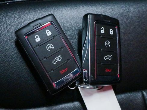 Used 2025 Jeep Grand Cherokee L Limited RWD image 22