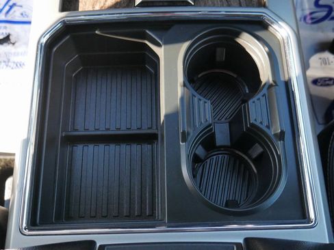 Used 2018 Ford F350 Lariat w/ Lariat Ultimate Package image 32