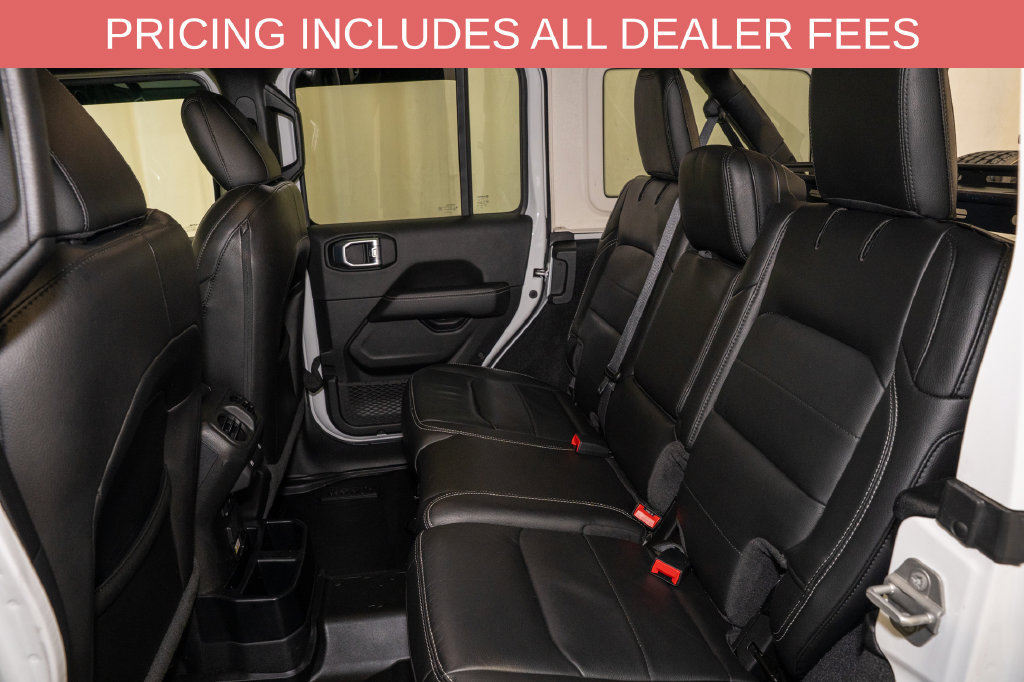 Used 2021 Jeep Wrangler Unlimited Sahara AWD/4WD image 11