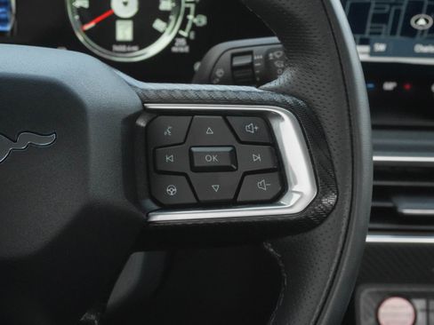 Used 2025 Ford Mustang GT Premium RWD image 21