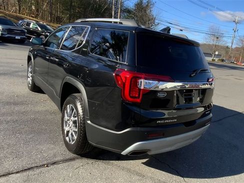 Used 2023 GMC Acadia SLT w/ Technology Package image 8