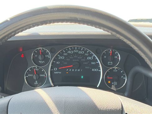 Certified 2023 GMC Savana 2500 Extended w/ Driver Convenience Package RWD image 14
