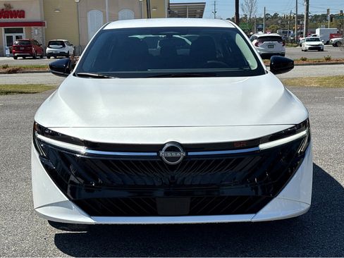 New 2026 Nissan Sentra SR w/ SR Premium Package FWD image 2