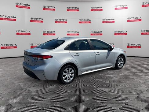 Certified 2023 Toyota Corolla LE FWD image 5