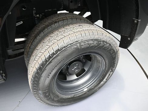 New 2026 RAM 3500 Tradesman image 31