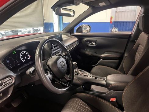 Used 2023 Honda HR-V Sport image 23
