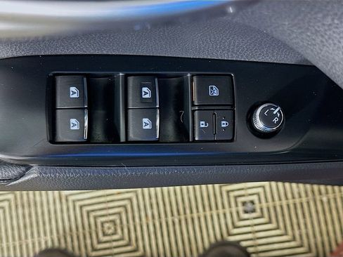 Used 2018 Toyota Camry XSE image 20