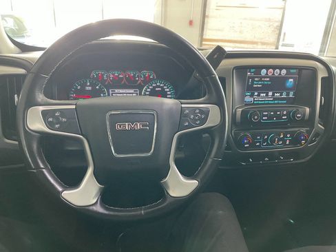 Used 2018 GMC Sierra 1500 SLE w/ SLE Value Package image 33