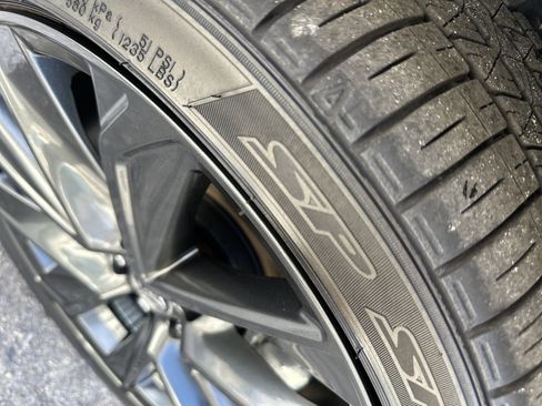 Used 2025 Toyota Corolla SE image 7